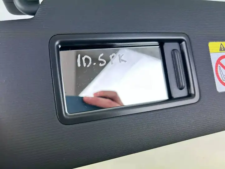 Volkswagen ID.5 (2022 - ) 5G0857624B Солнцезащитный козырек — фото 5