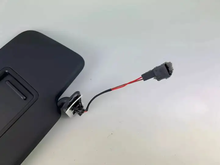 Volkswagen ID.5 (2022 - ) 5G0857624B Солнцезащитный козырек — фото 13