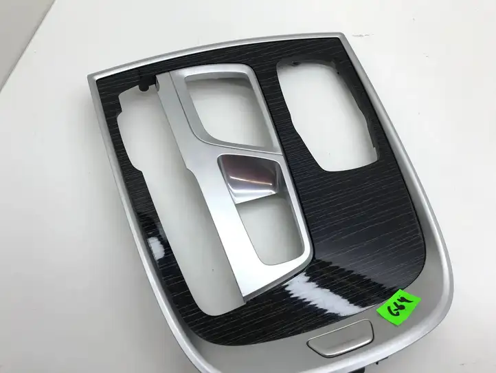 BMW 7 G11 G12 (2015 - 2022) 8066675 Другая деталь консоли (туннеля) — фото 4