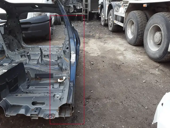 Volvo XC60 (2017 - ) 31462262 Средняя стойка кузова (B) — фото 2