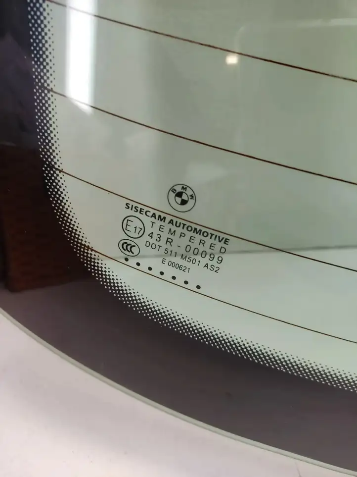 BMW 3 G20 G21 (2019 - ) 43R00099 Открывающееся стекло крышки багажника — фото 6