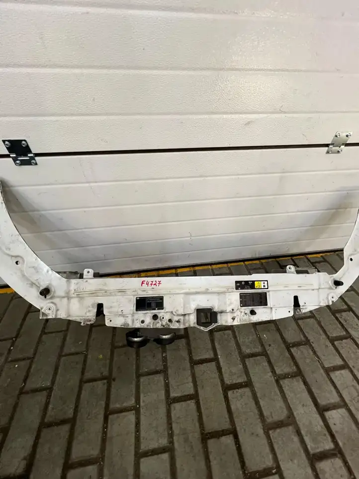 Land Rover Range Rover Evoque L538 (2015 - 2018) BJ3200208 Верхняя панель радиатора — фото 6