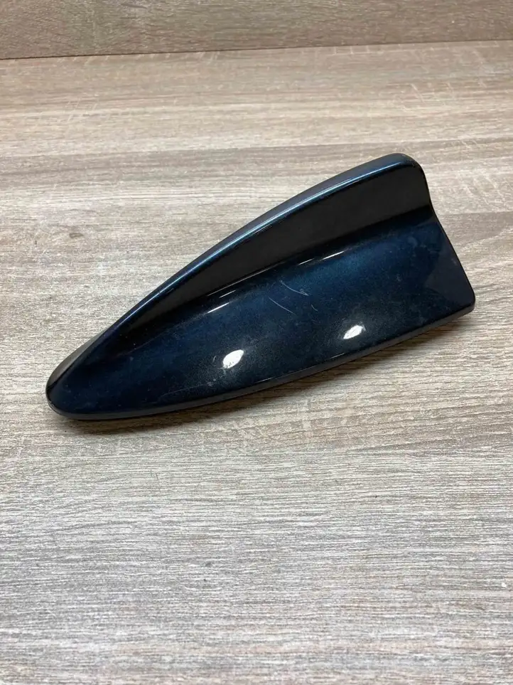 BMW 3 E90 E91 (2005 - 2012) 9103313 Крышка GPS-антенны — фото 6