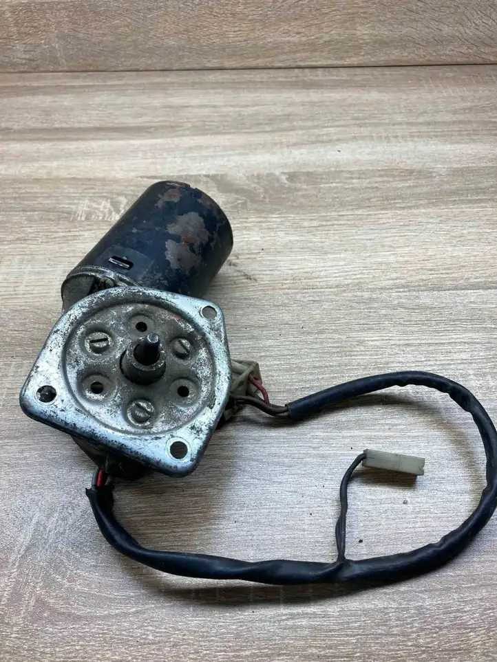 Mercedes-Benz (2000 - ) 0390346137 Двигатель стеклоочистителей — фото 6