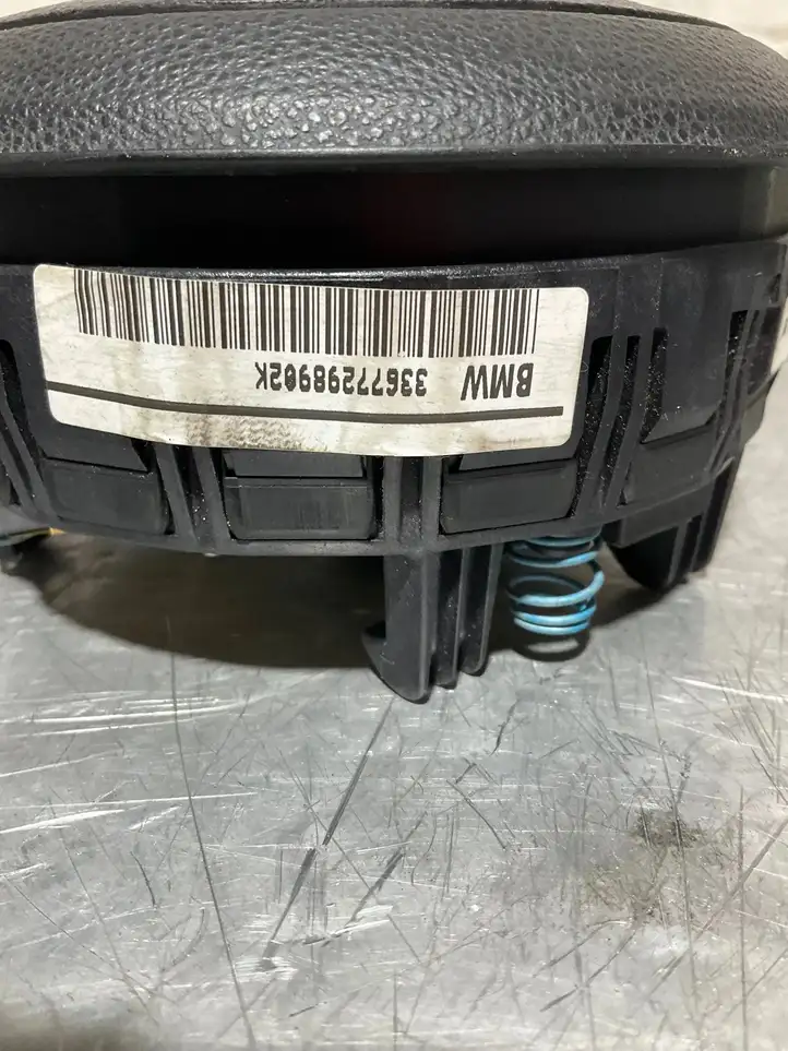 BMW 5 E60 E61 (2004 - 2010) 6067304 Подушка безопасности руля — фото 8