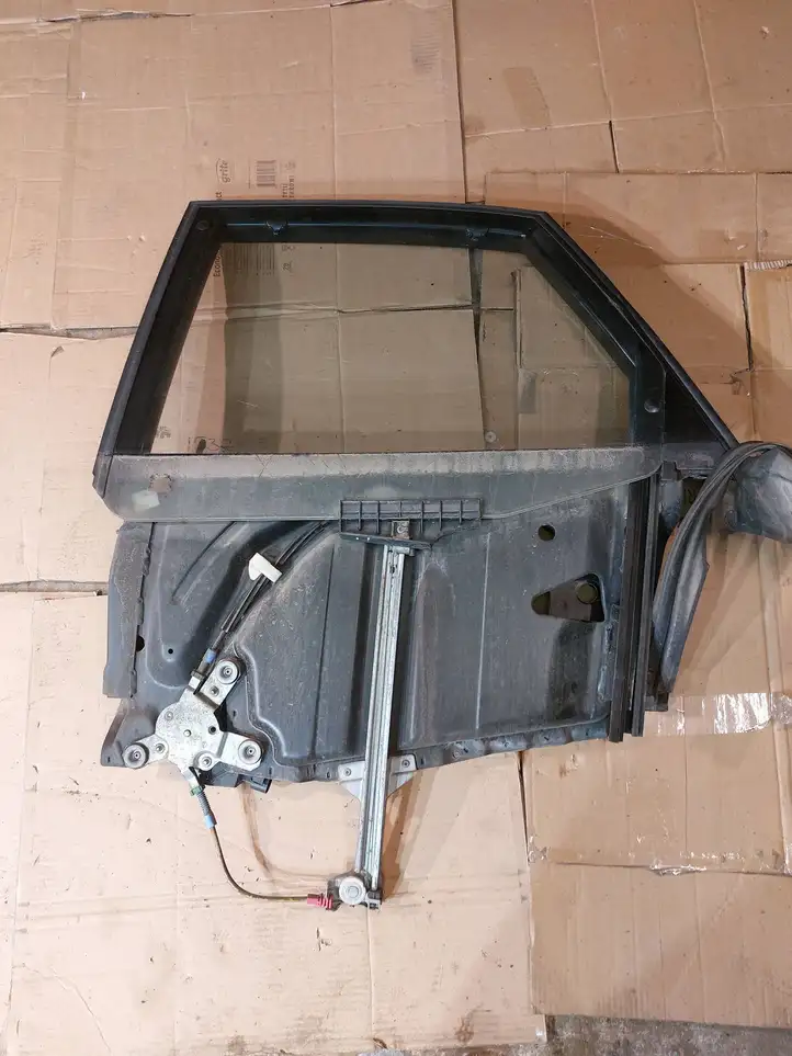 Audi A8 S8 D2 4D (1999 - 2002) 43R001460 Стекло задней двери — фото 1