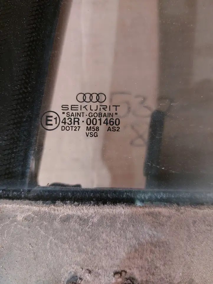 Audi A8 S8 D2 4D (1999 - 2002) 43R001460 Стекло задней двери — фото 4