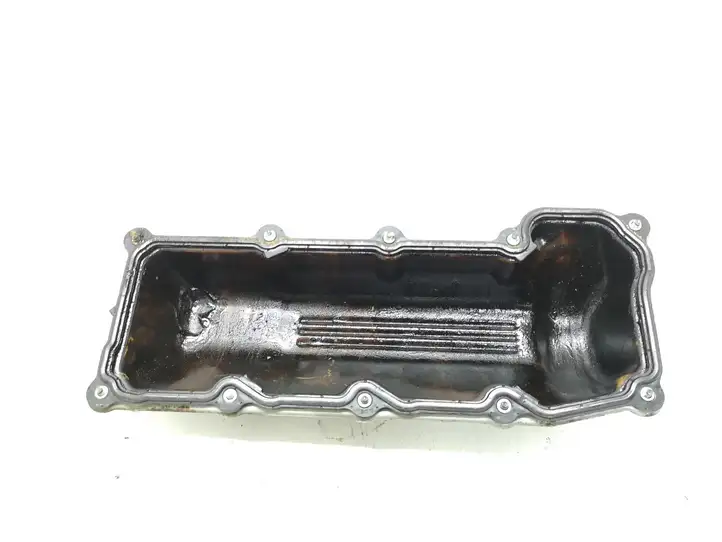 Jeep Cherokee (2001 - 2007) Крышка головки блока цилиндров — фото 4