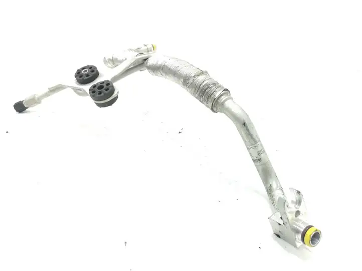 BMW 5 E60 E61 (2004 - 2010) Трубки и шланги кондиционера — фото 3