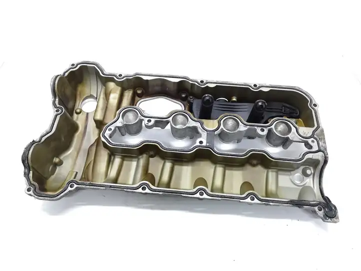 BMW 7 F01 (2008 - 2016) 756628304 Крышка головки блока цилиндров — фото 4