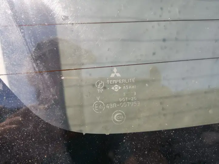 Mitsubishi Pajero (1999 - 2003) 43R007953 Крышка багажника — фото 3