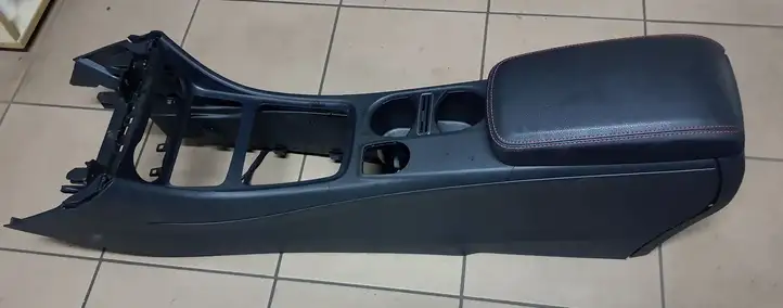 Mercedes-Benz CLA C117,X117,W117 (2013 - 2019) Комплект салона — фото 7