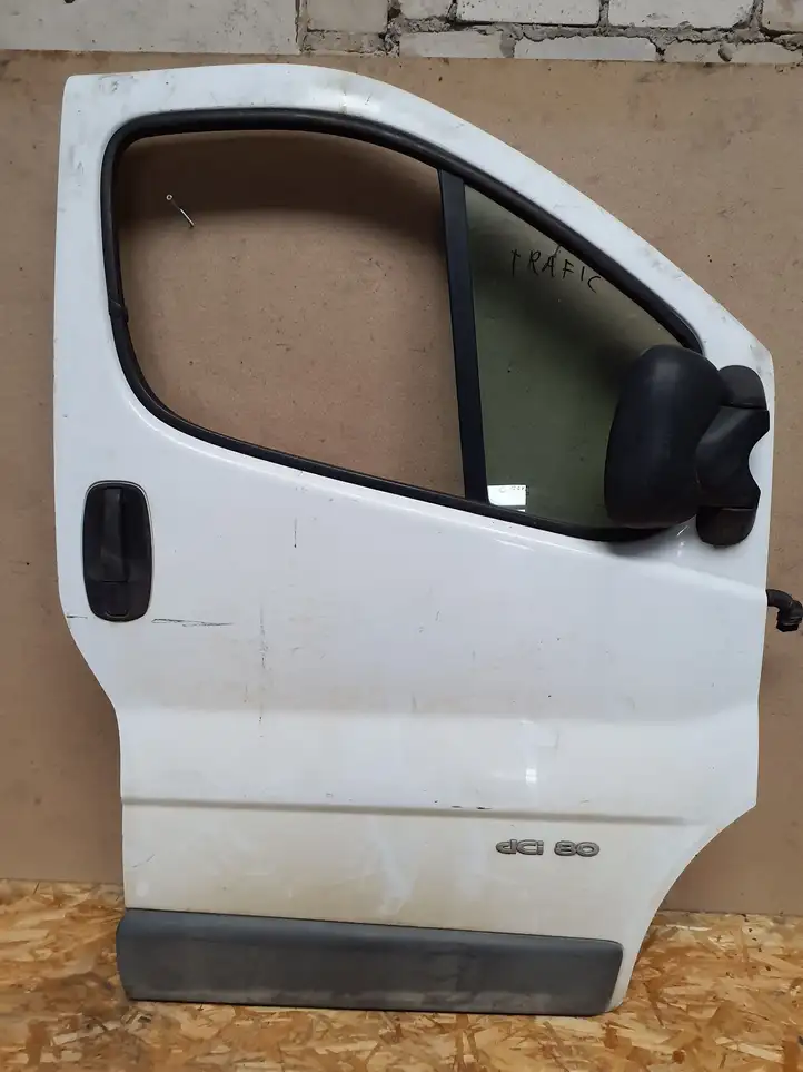 Renault Trafic II (X83) (2002 - 2014) Дверь — фото 1