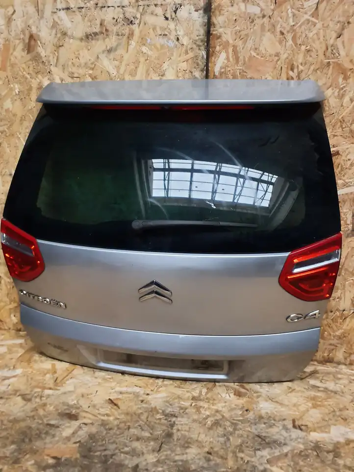 Citroen C4 I Picasso (2006 - 2013) Крышка багажника — фото 1