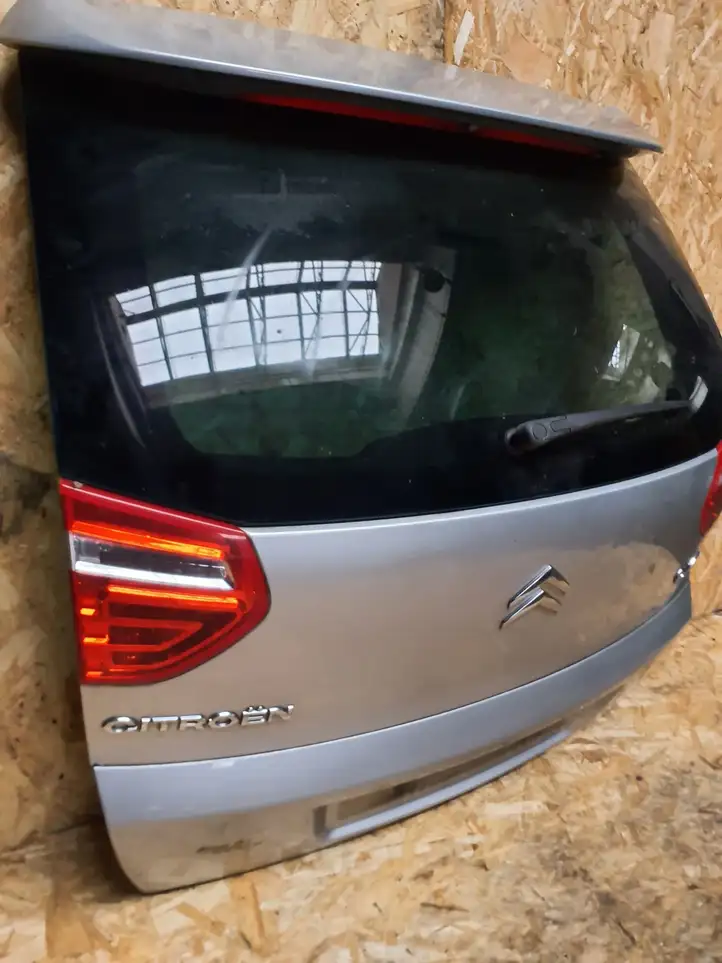 Citroen C4 I Picasso (2006 - 2013) Крышка багажника — фото 5