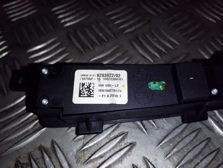 BMW X3 F25 (2010 - 2017) 61319203022 Другие включатели / ручки/ переключатели — фото 6