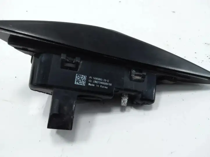 Tesla Model 3 (2017 - 2023) 149586520 Боковая камера в крыле — фото 2