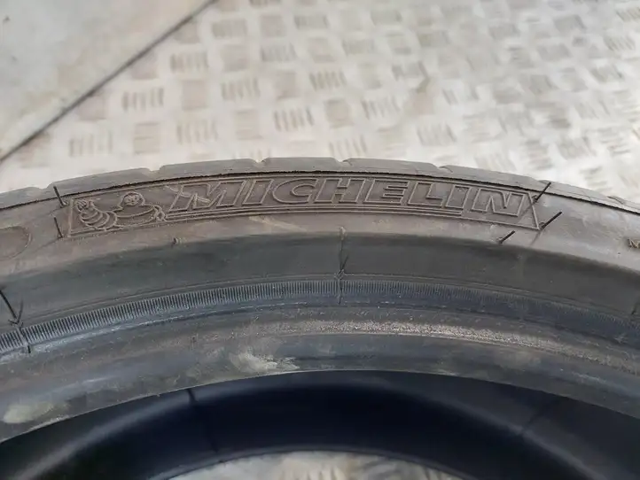 Porsche 911 991 (2011 - 2019) MICHELIN Летняя шина R20 — фото 6