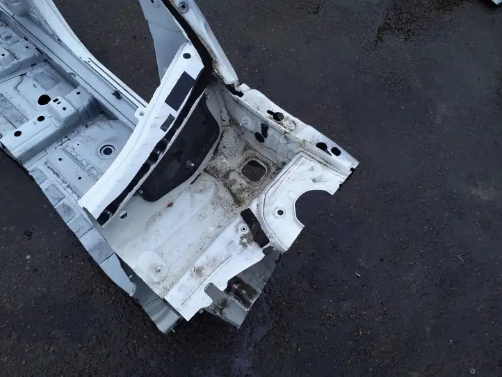 Mercedes-Benz A W177 (2018 - ) Передний порог кузова — фото 4