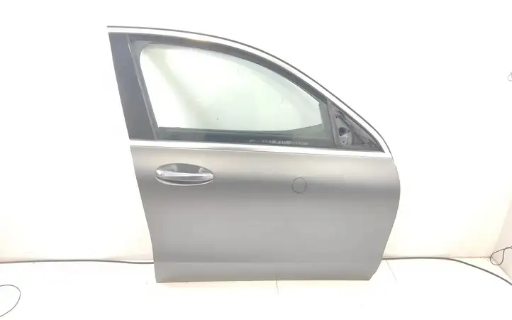 Mercedes-Benz EQC (2018 - ) Дверь — фото 1