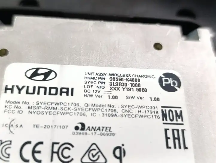 Hyundai Kona I (2017 - 2022) 84670K4101 Другая деталь консоли (туннеля) — фото 2