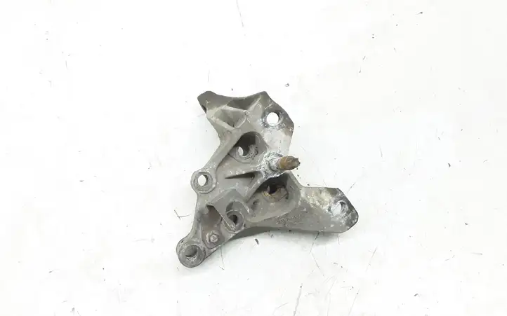 Ford Transit (2000 - 2006)  3C117M125AB Кронштейн крепления коробки передач