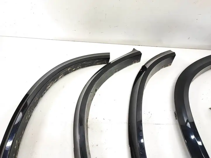BMW X5 E70 (2006 - 2013) 8036654 Накладка колесной арки — фото 3