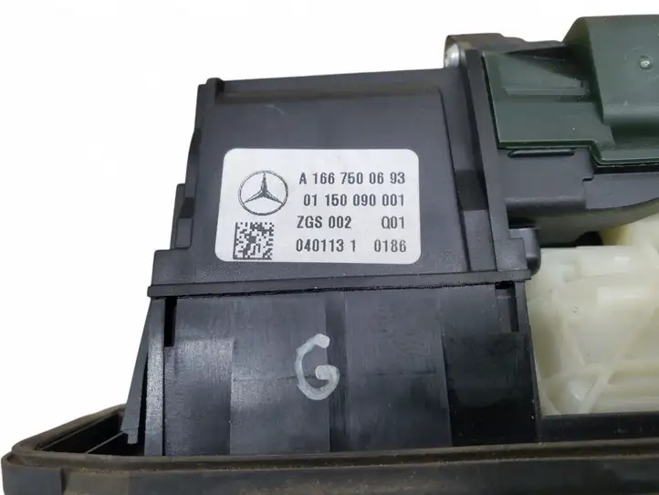 Mercedes-Benz GL X166 (2013 - 2019) A1667500693 Ручка багажника с камерой — фото 6
