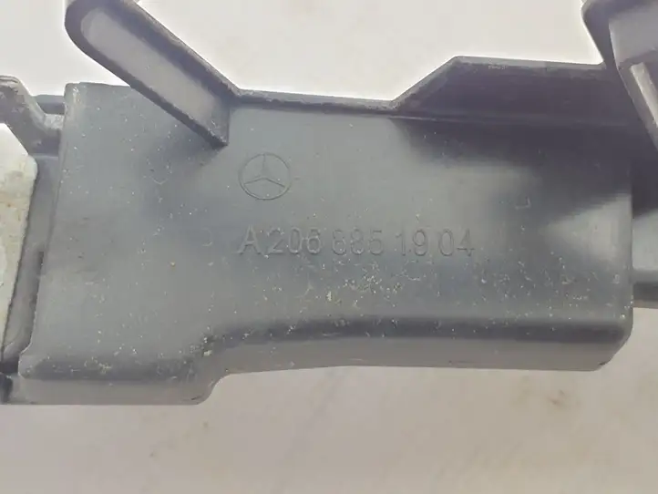 Mercedes-Benz C W206 (2021 - ) A2068851904 Кронштейн заднего бампера — фото 4