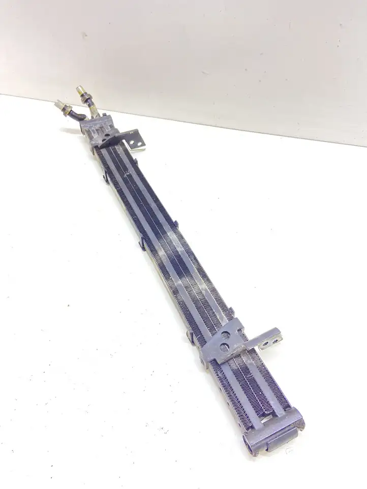 Volkswagen Phaeton (2002 - 2008) 3D0422885 Радиатор масла двигателя — фото 4
