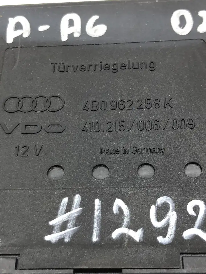 Audi A6 S6 C5 4B (1997 - 2001) 4B0962258 Модуль комфорта — фото 4