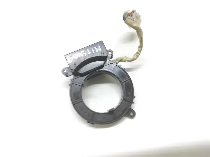 Mitsubishi Pajero (2003 - 2006) MR551792 Контактное кольцо SRS — фото 1