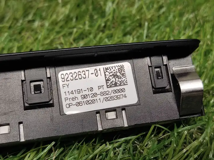 BMW 3 F30 F35 F31 (2012 - 2018) 9232637 Другие включатели / ручки/ переключатели — фото 3