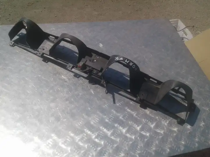 Ford Mondeo MK IV (2007 - 2014) BS71A17B861A Кронштейн заднего бампера — фото 2