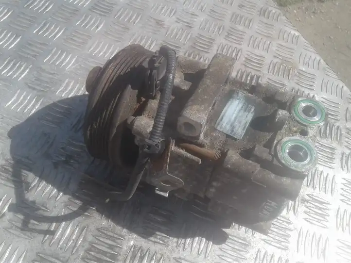 Ford Mondeo Mk III (2000 - 2007) Компрессор (насос) кондиционера воздуха — фото 2