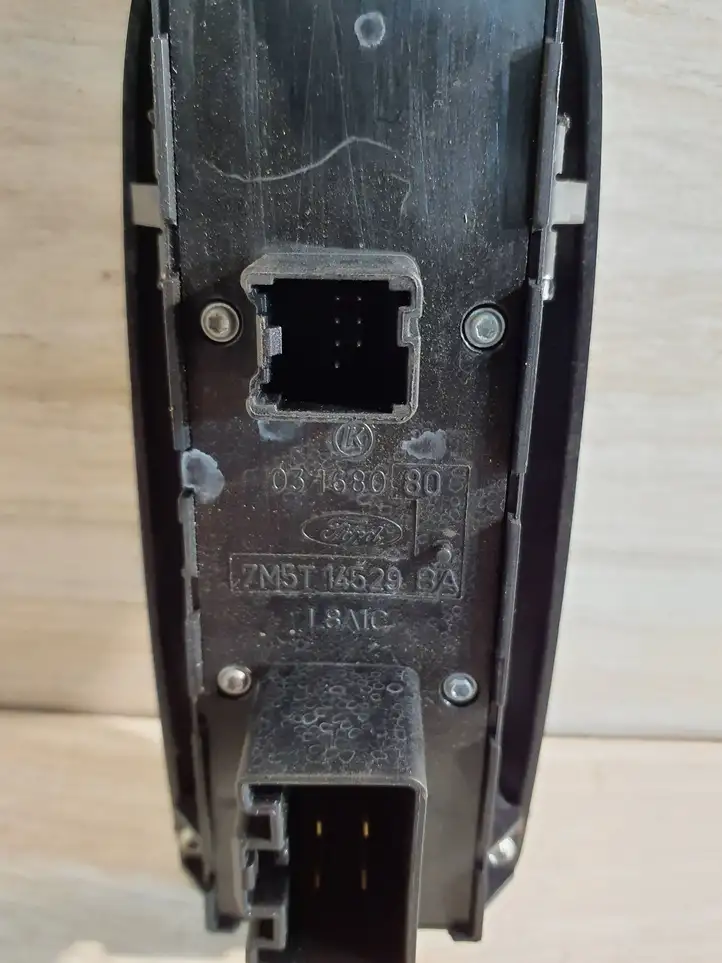 Ford C-MAX I (2003 - 2007) 7M5T14529BA Кнопка стеклоподъемников — фото 3