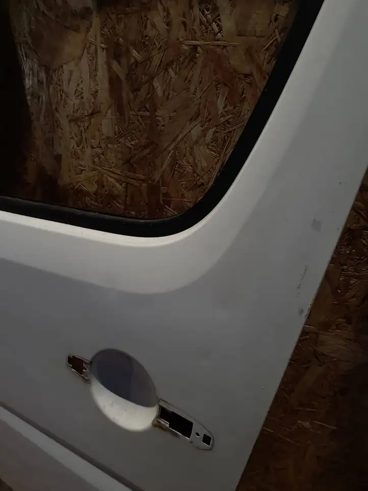 Volkswagen Crafter (2006 - 2016) Дверь — фото 3