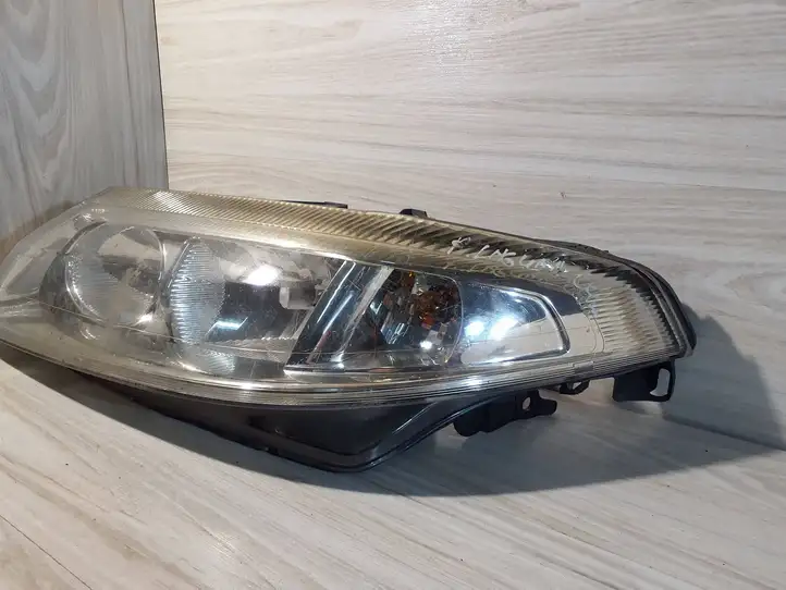 Renault Laguna II (2001 - 2005) 8200002845 Передняя фара — фото 2