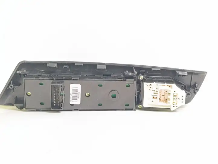 Hyundai ix35 (2013 - 2019) 935702Y2109P Кнопка стеклоподъемников — фото 2