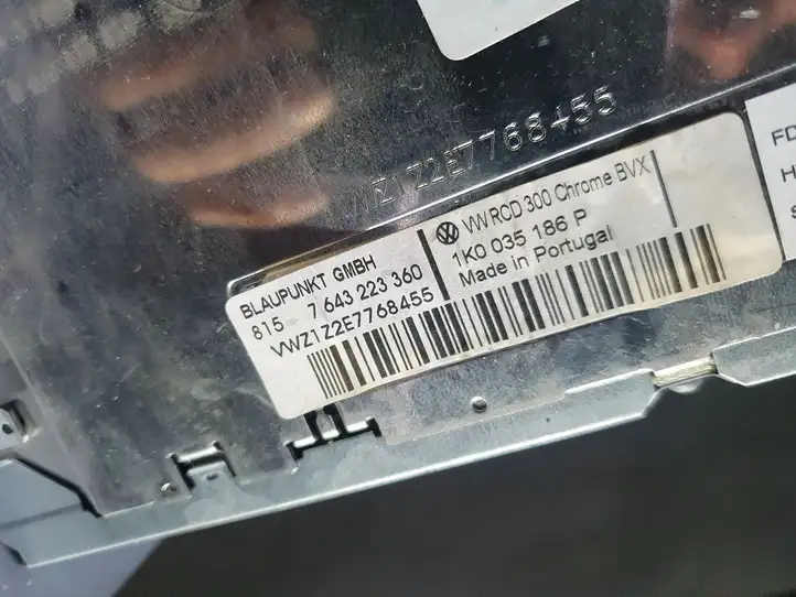 Volkswagen PASSAT B6 (2005 - 2010) 1K0035186P Магнитола / мультимедийная система — фото 6