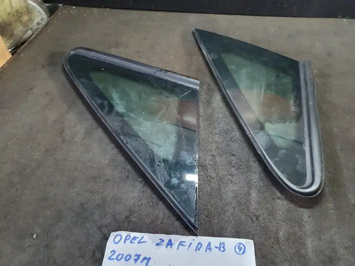 Opel Zafira B (2006 - 2008) 43R007951 Треугольное стекло кузова — фото 1