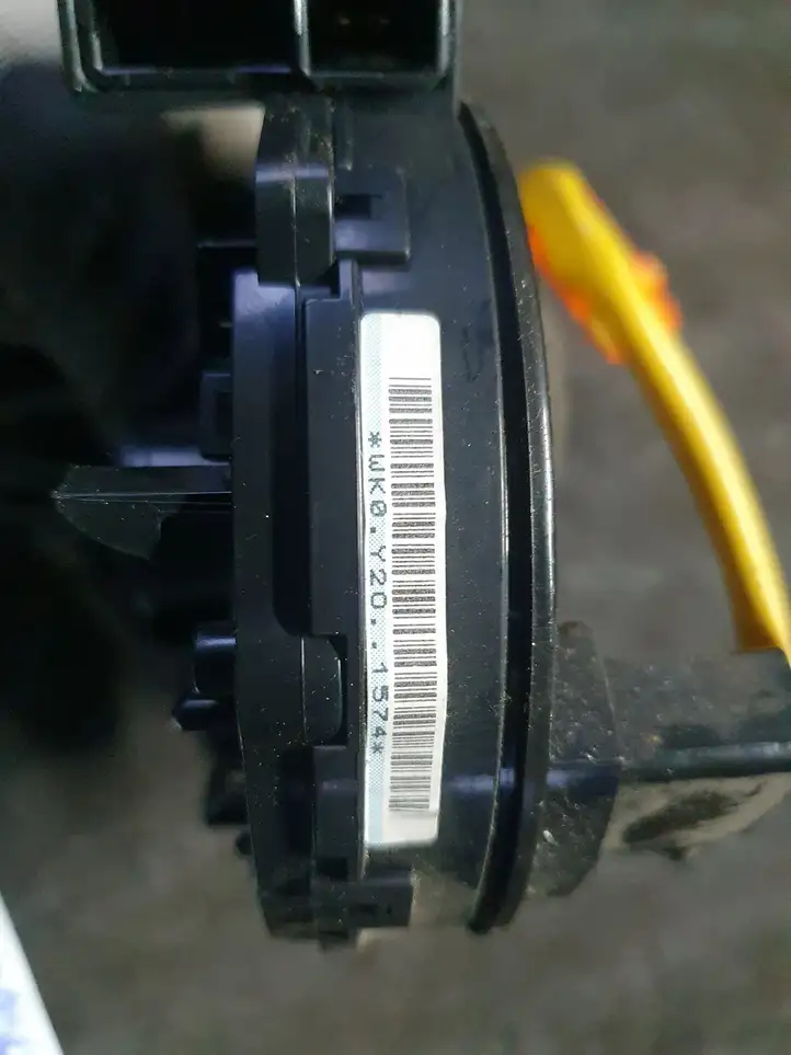 Toyota Yaris Verso (1999 - 2005) Контактное кольцо SRS — фото 2
