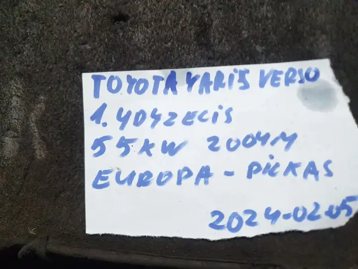 Toyota Yaris Verso (1999 - 2005) 2N3B Прочие детали салона — фото 3