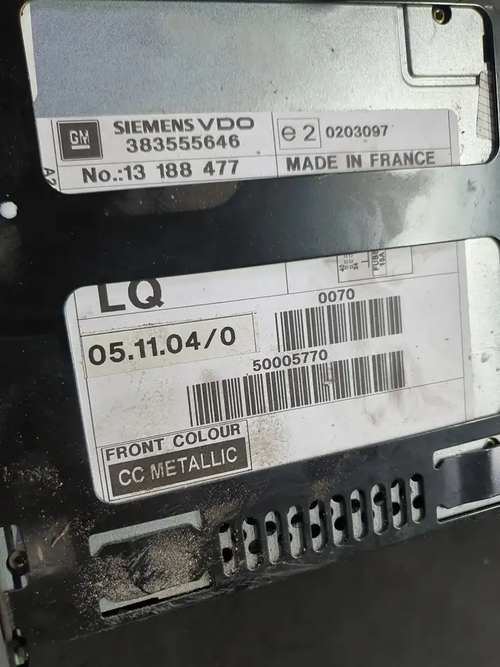Opel Vectra C (2002 - 2005) 383555646 Магнитола / мультимедийная система — фото 7