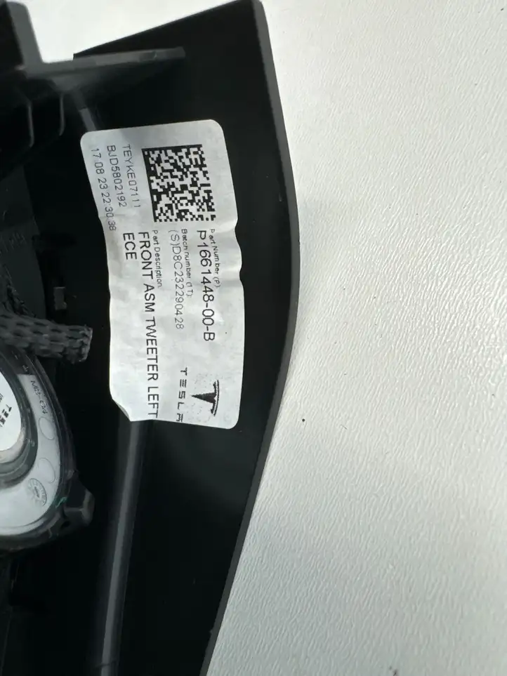Tesla Model Y (2019 - 2024) 166144800B Динамики передних дверей — фото 3