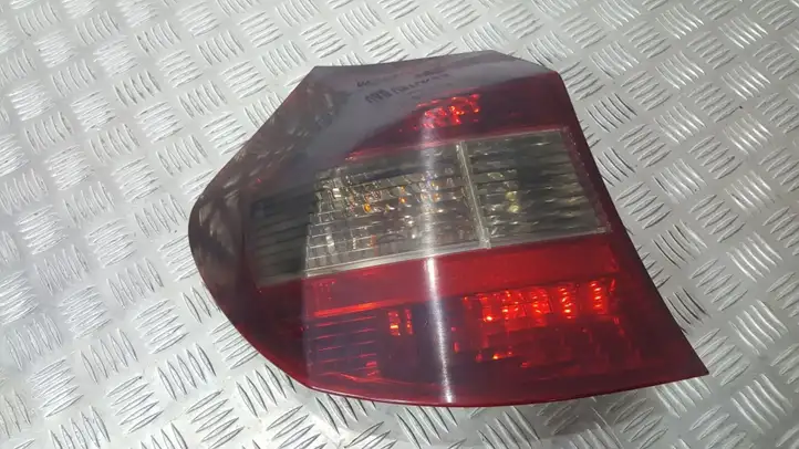 BMW 1 E81 E87 (2004 - 2011) 692450113 Задний фонарь в кузове — фото 3