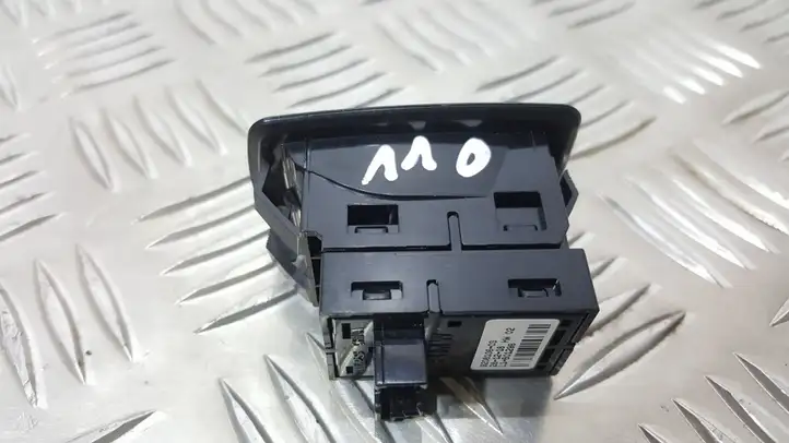 BMW 1 F20 F21 (2011 - 2019) 9208106 Блок кнопок стеклоподъемников — фото 3