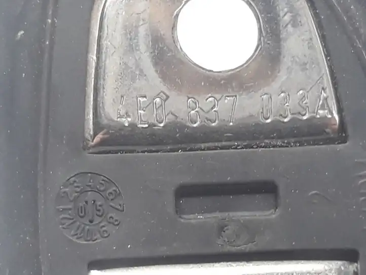Audi A8 S8 D3 4E (2005 - 2007) 4E0837033A Петля замка передней двери — фото 3