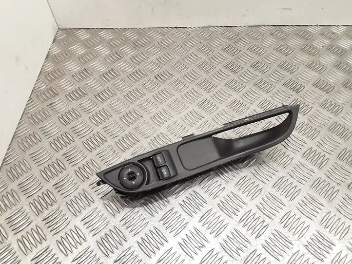 Ford Focus (2011 - 2015) DT1T14A132FA Кнопка стеклоподъемников — фото 1