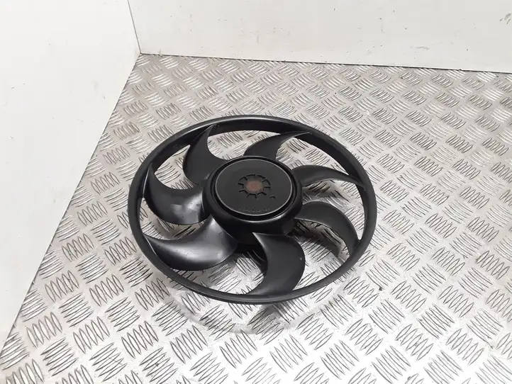 Ford Focus (2011 - 2015) 3136613431 Крыльчатка вентилятора охлаждения — фото 1